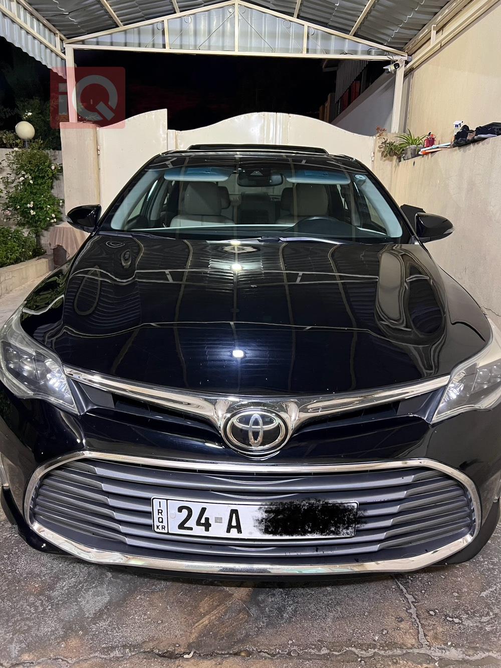 تويوتا أفالون